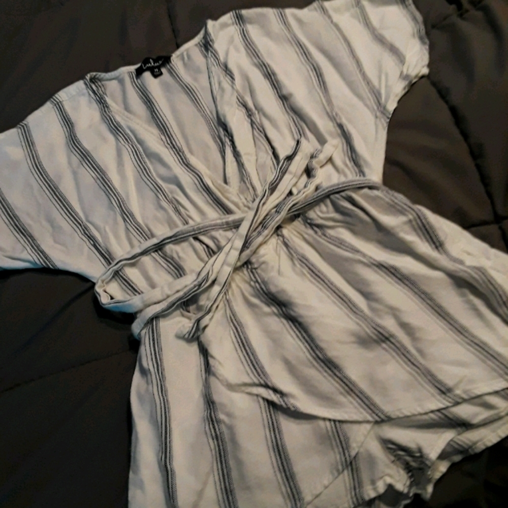 Lulus short romper